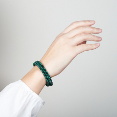 Браслет малахит Конго (биж. сплав, сталь хир.) пружина 4 мм 18 см (регулируемый)