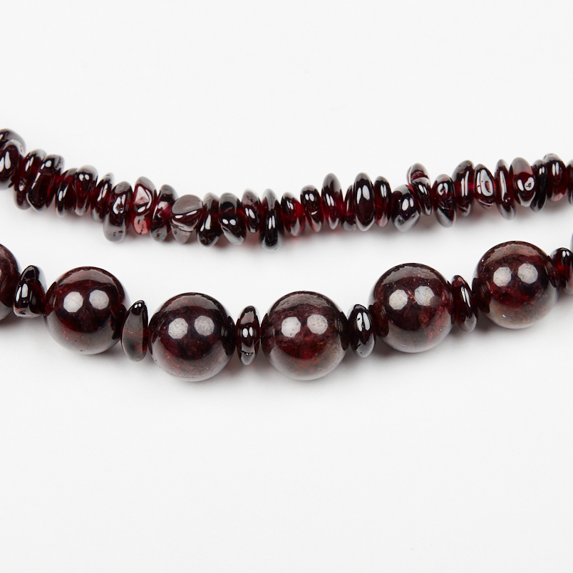 Бусы гранат альмандин Индия (сталь хир.) 10 мм 46 см (+7 см)