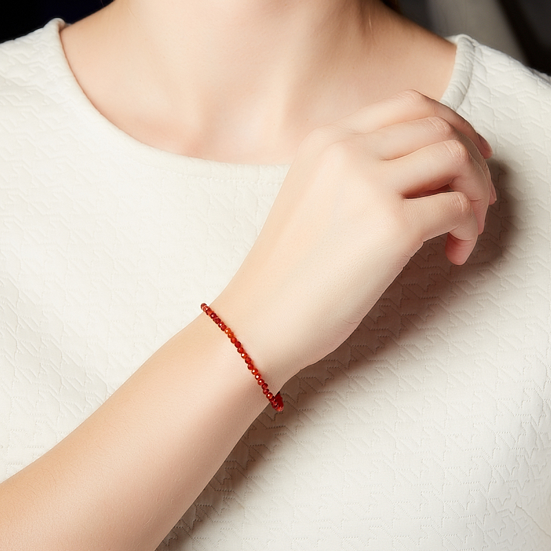 Браслет сердолик Ботсвана (сталь хир.) огранка 3&nbsp;мм 18&nbsp;см (+3&nbsp;см)