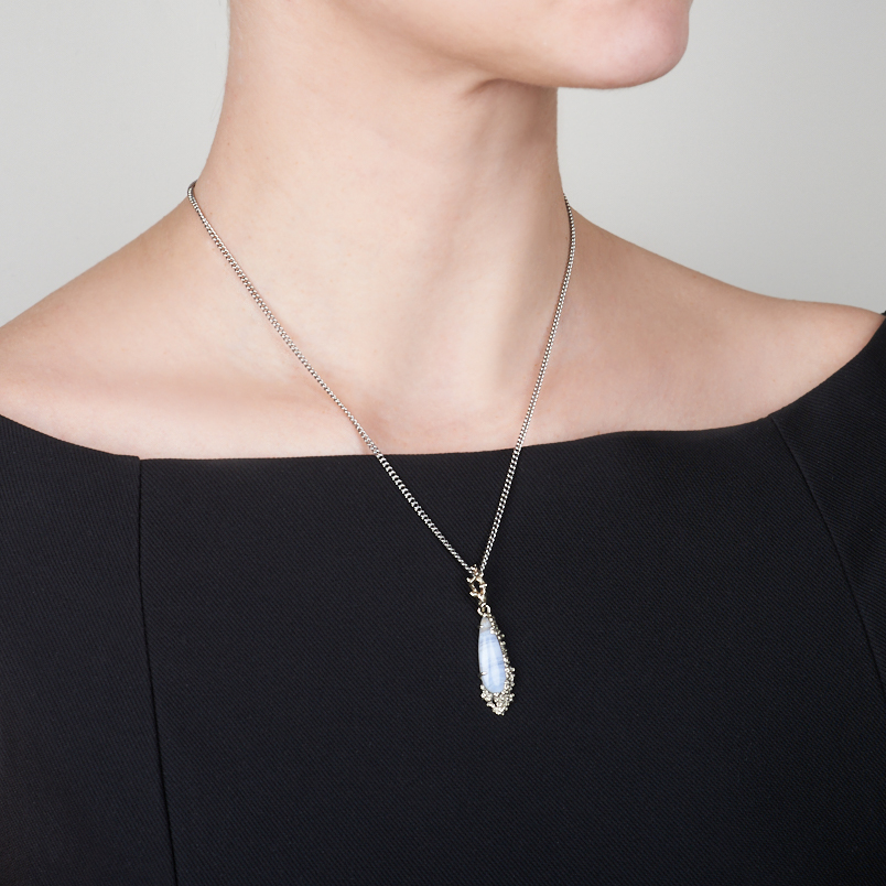 Кулон агат голубой (дублет) Россия (нейзильбер) 4,5&nbsp;см