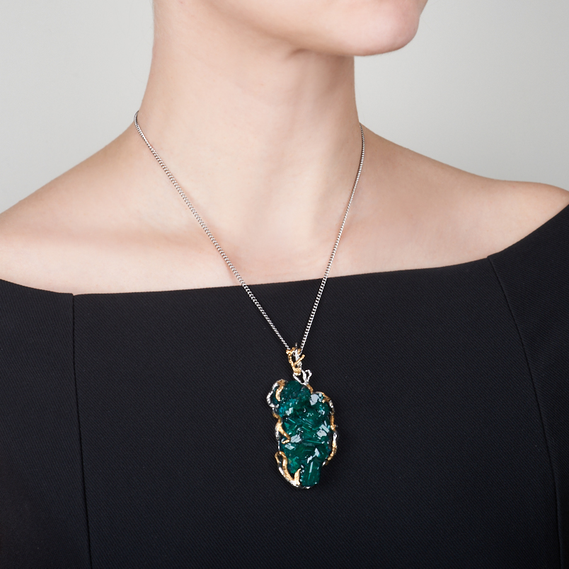 Кулон диоптаз Конго (нейзильбер платинир., позолота, рутений) друза 7,5&nbsp;см