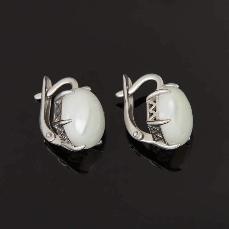 Серьги перламутр белый Индонезия (серебро 925 пр. родир. бел.)