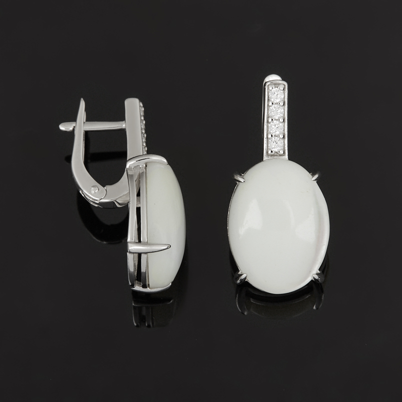 Серьги перламутр белый Индонезия (серебро 925 пр. родир. бел.)