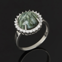 Кольцо клинохлор (серафинит) Россия (серебро 925 пр. родир. бел.) размер 19,5