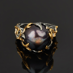 Кольцо жемчуг черный Гонконг (серебро 925 пр. позолота, родир. черн.) размер 18