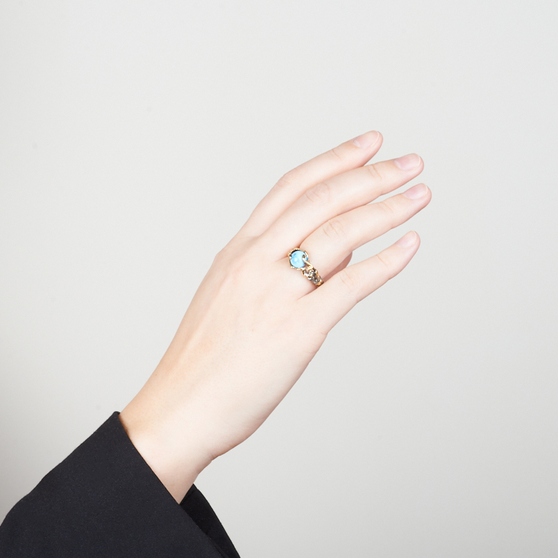 Кольцо бирюза Казахстан (серебро 925 пр. позолота, родир. черн.) размер 17,5