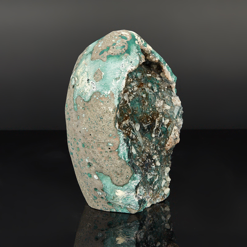 Жеода аметист зелёный Бразилия 12-16&nbsp;см