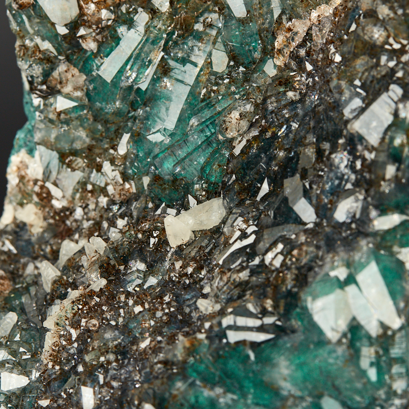 Жеода аметист зелёный Бразилия 16-20&nbsp;см