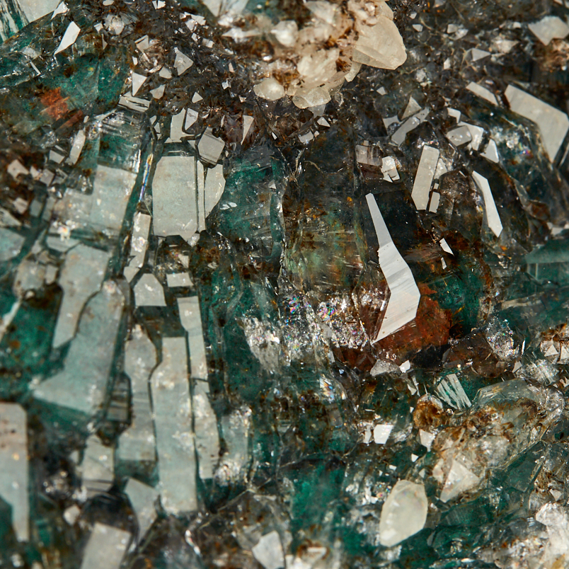 Жеода аметист зелёный Бразилия 16-20&nbsp;см