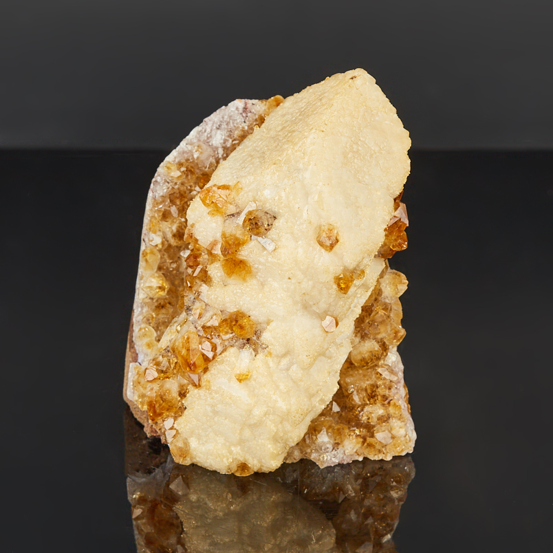 Друза микс кальцит, цитрин 9-12&nbsp;см