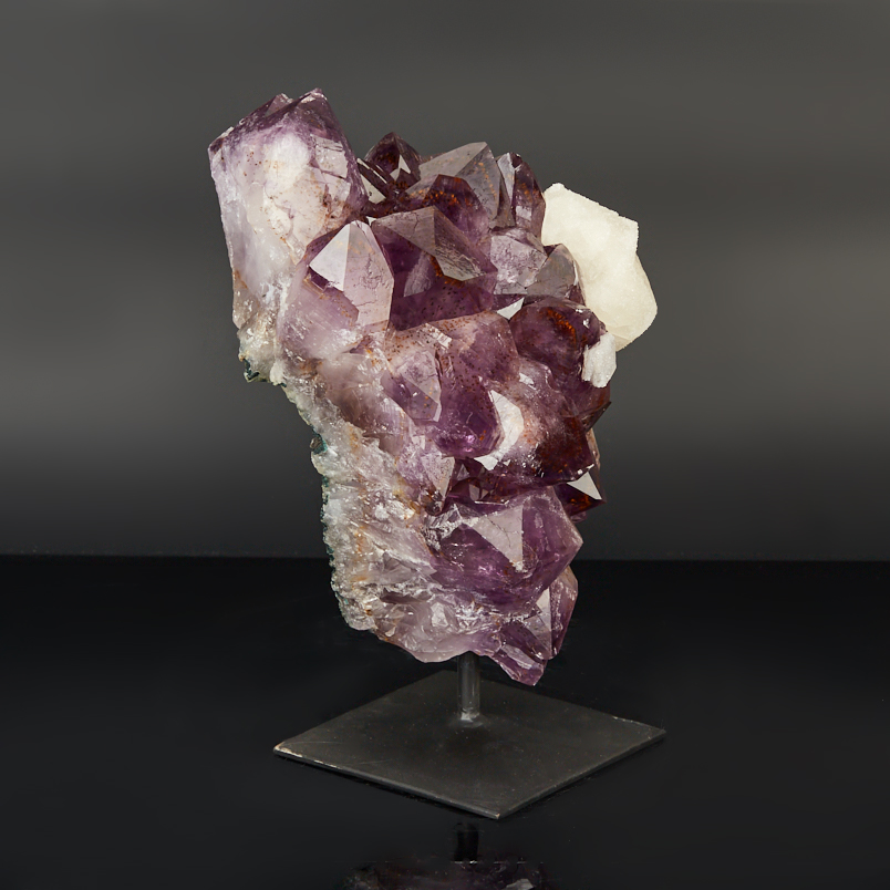 Друза аметист Бразилия от 20&nbsp;см (на подставке)