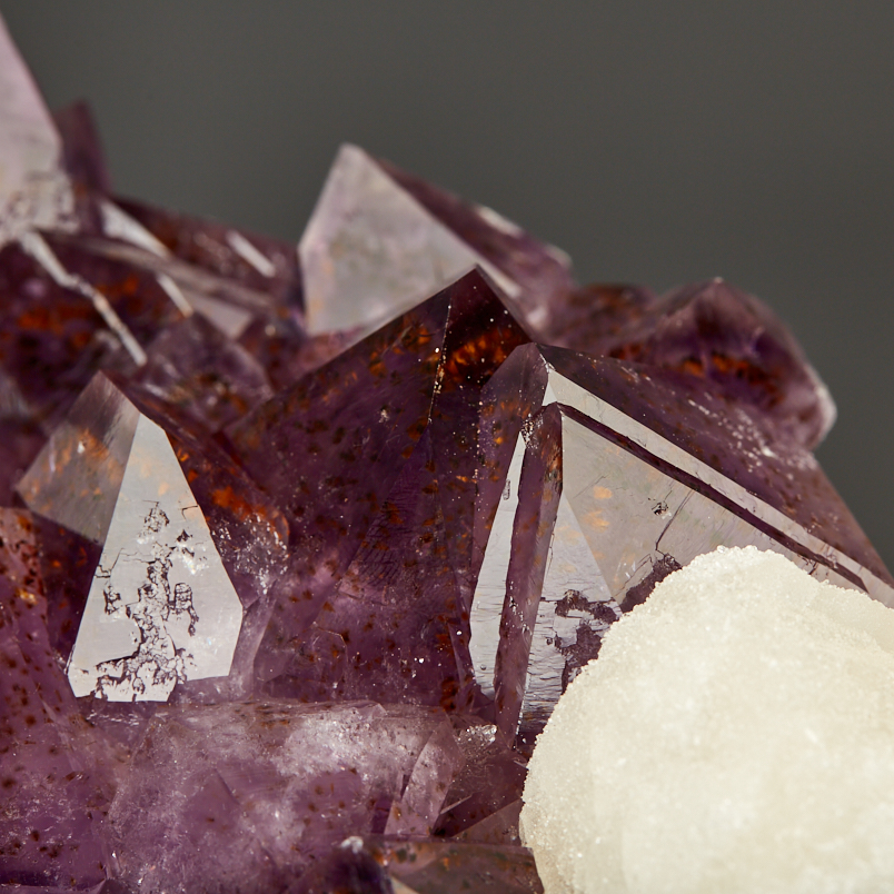 Друза аметист Бразилия от 20&nbsp;см (на подставке)