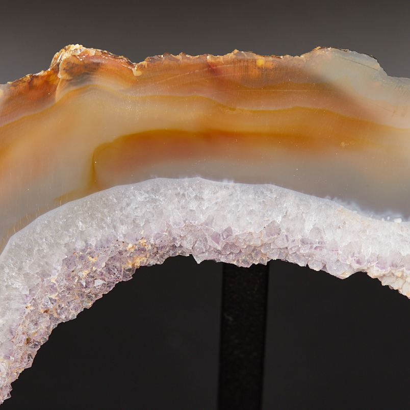 Срез агат коричневый Бразилия от 20 см (на подставке)