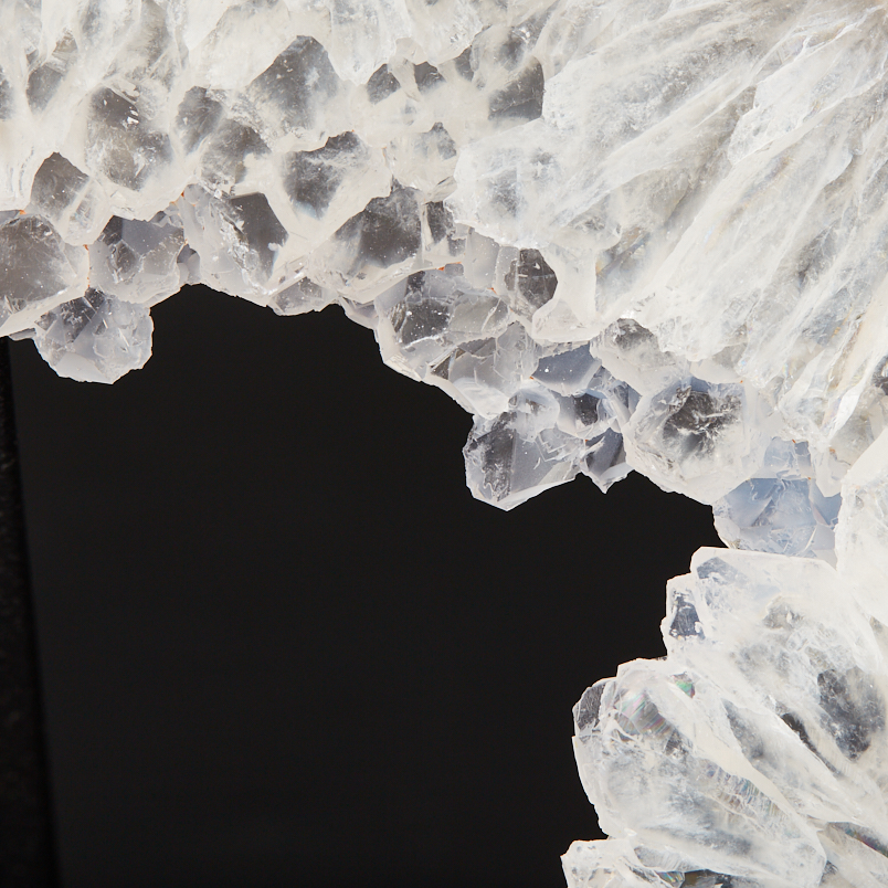 Срез агат серый Бразилия от 20&nbsp;см (на подставке)