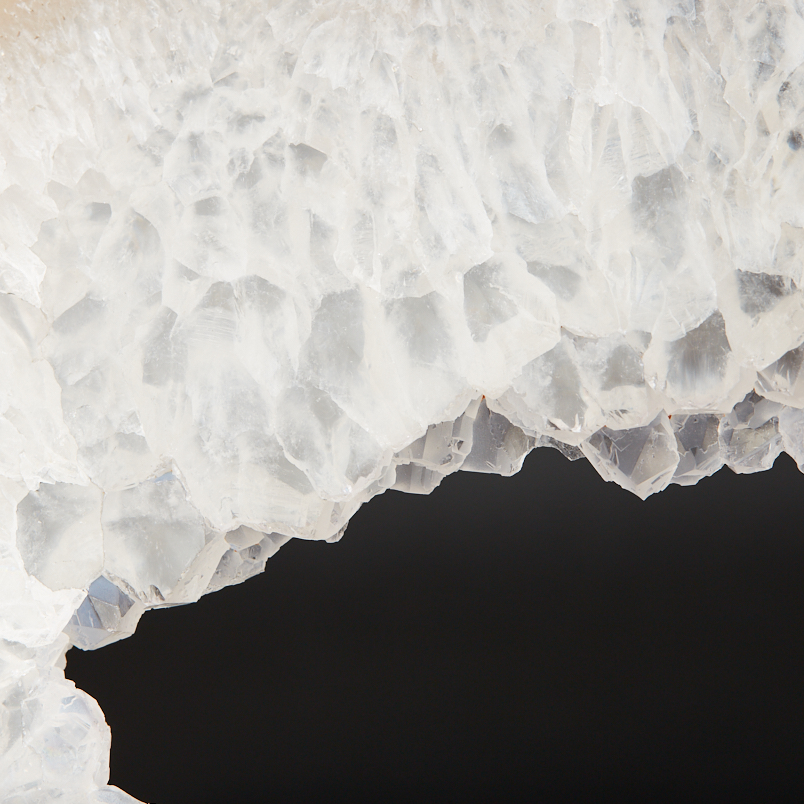 Срез агат серый Бразилия от 20&nbsp;см (на подставке)