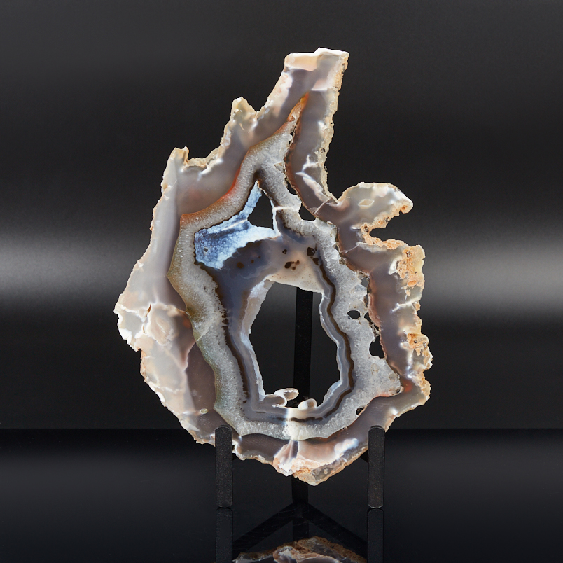 Срез агат серый Бразилия от 20&nbsp;см (на подставке)