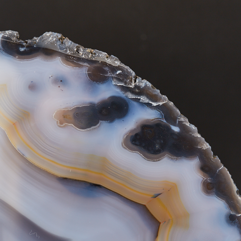 Срез агат серый Бразилия от 20&nbsp;см (на подставке)