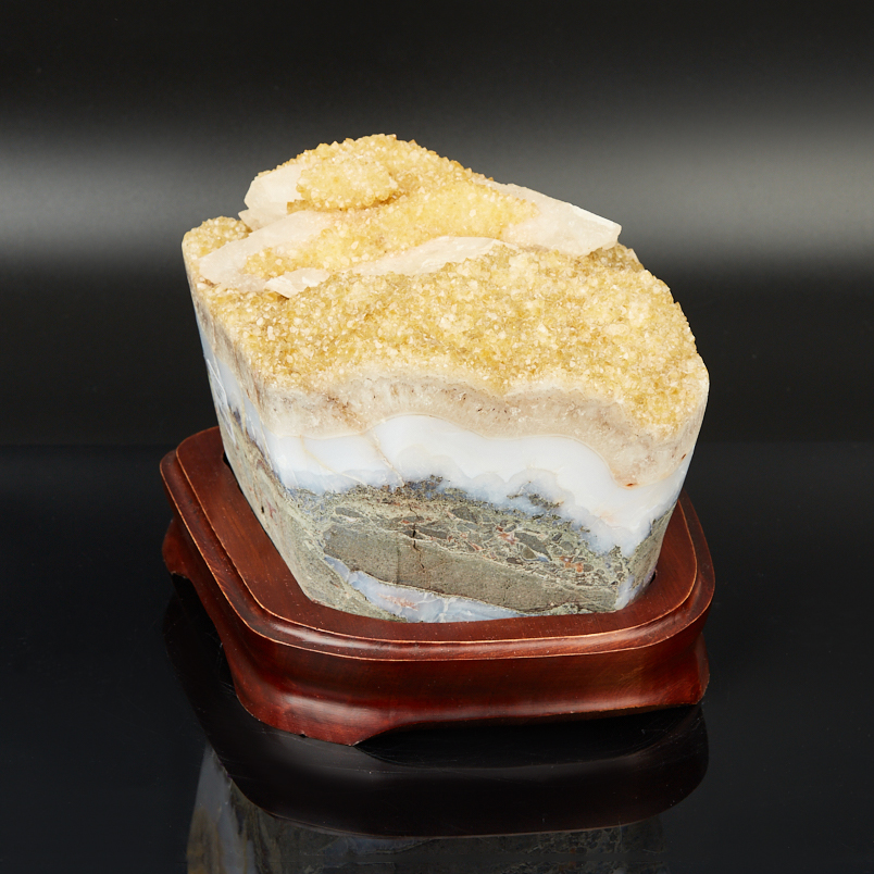 Друза цитрин Бразилия 16-20 см (на подставке)