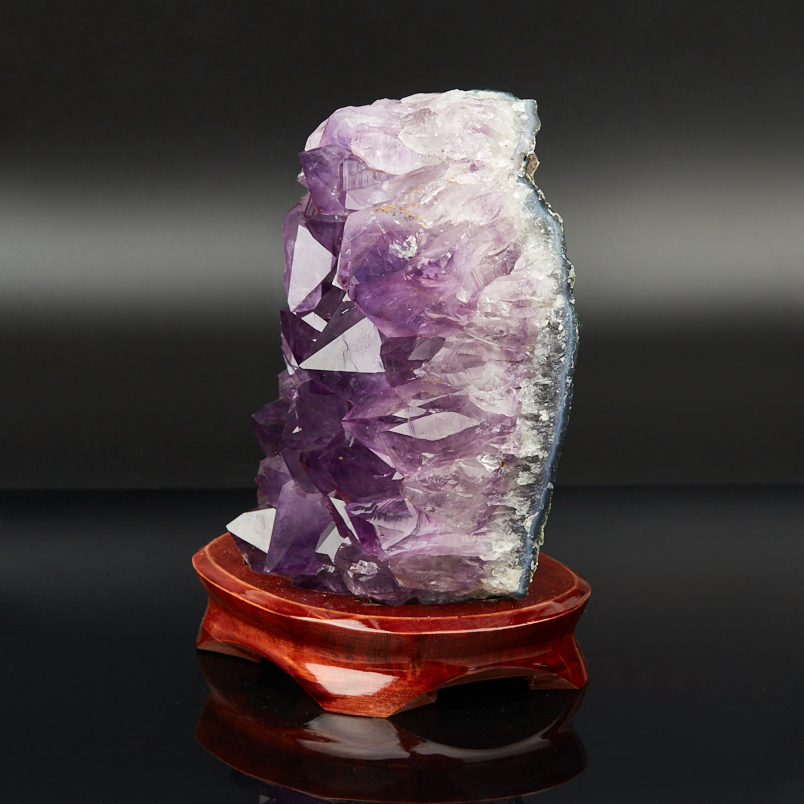 Друза аметист Бразилия 16-20 см (на подставке)