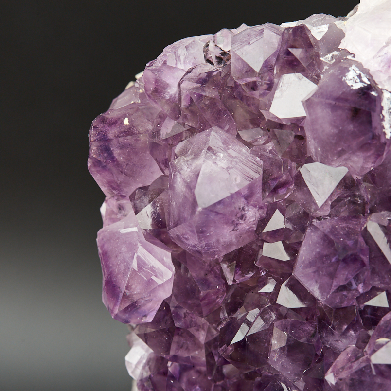 Друза аметист Бразилия от 20&nbsp;см (на подставке)