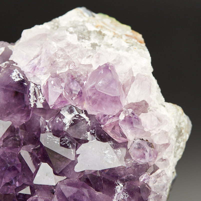 Друза аметист Бразилия от 20&nbsp;см (на подставке)