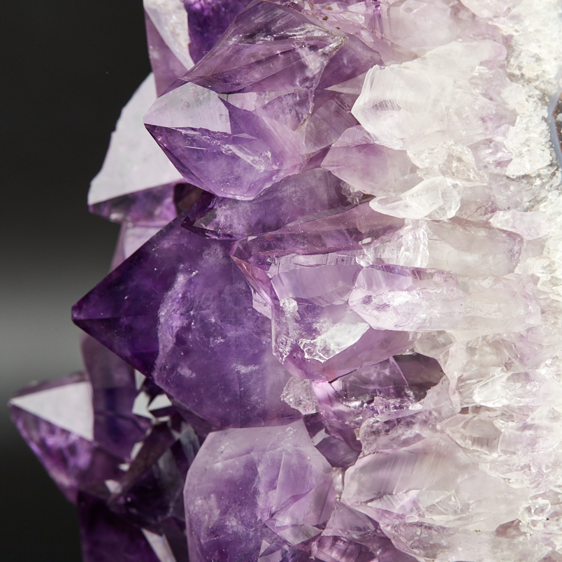 Друза аметист Бразилия от 20&nbsp;см (на подставке)