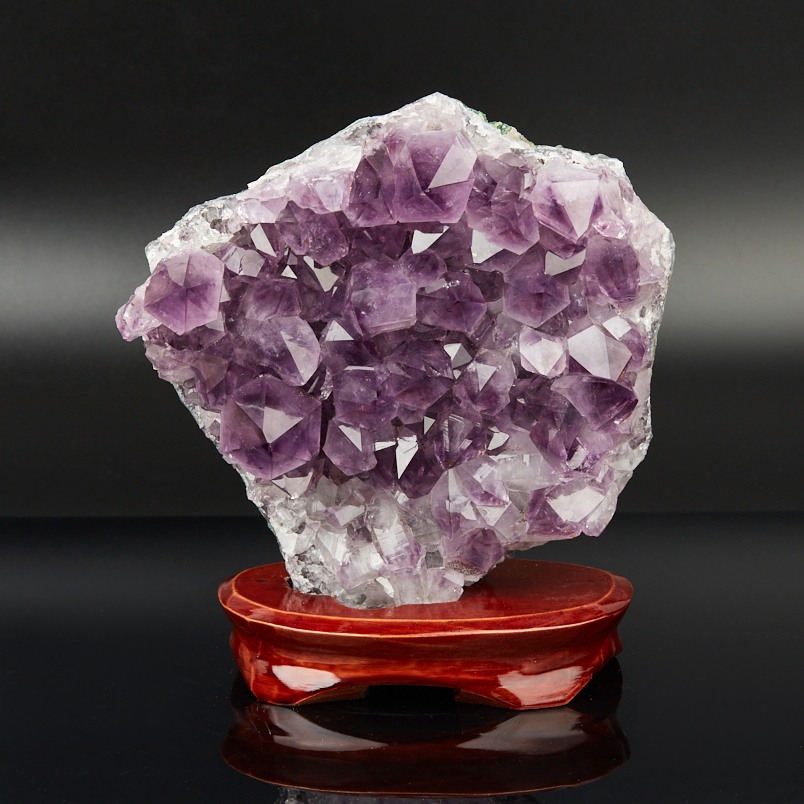 Друза аметист Бразилия 16-20 см (на подставке)