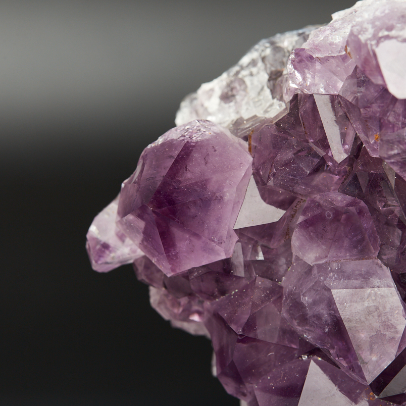 Друза аметист Бразилия 16-20 см (на подставке)