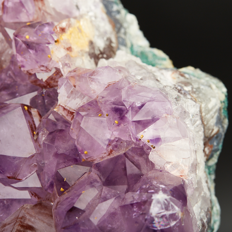 Друза аметист Бразилия от 20 см (на подставке)