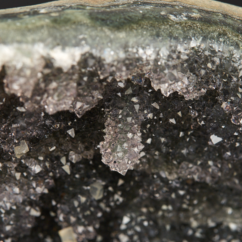 Жеода аметист черный Бразилия 16-20&nbsp;см