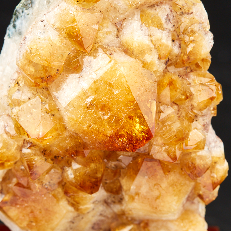 Друза цитрин Бразилия 16-20&nbsp;см (на подставке)