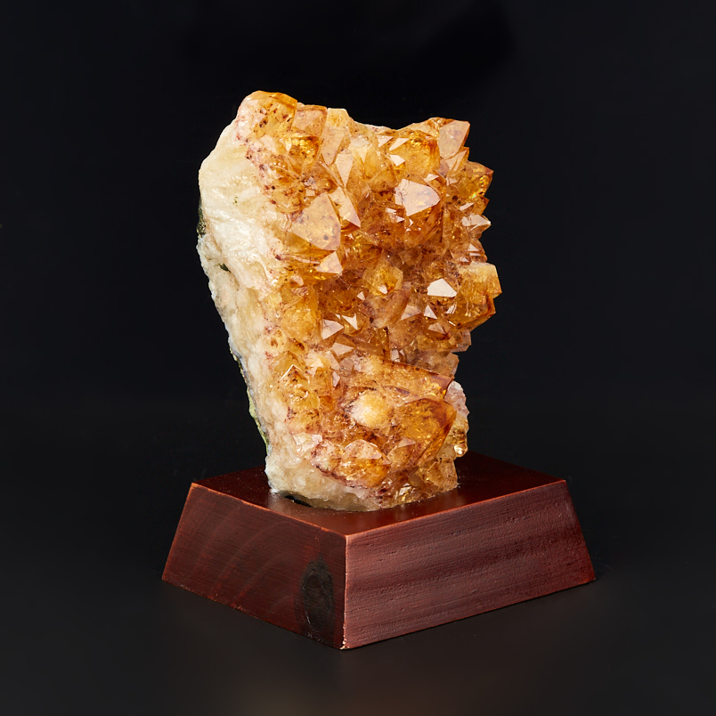 Друза цитрин Бразилия 12-16&nbsp;см (на подставке)