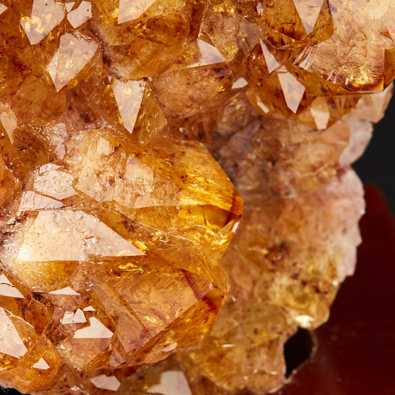 Друза цитрин Бразилия 12-16&nbsp;см (на подставке)