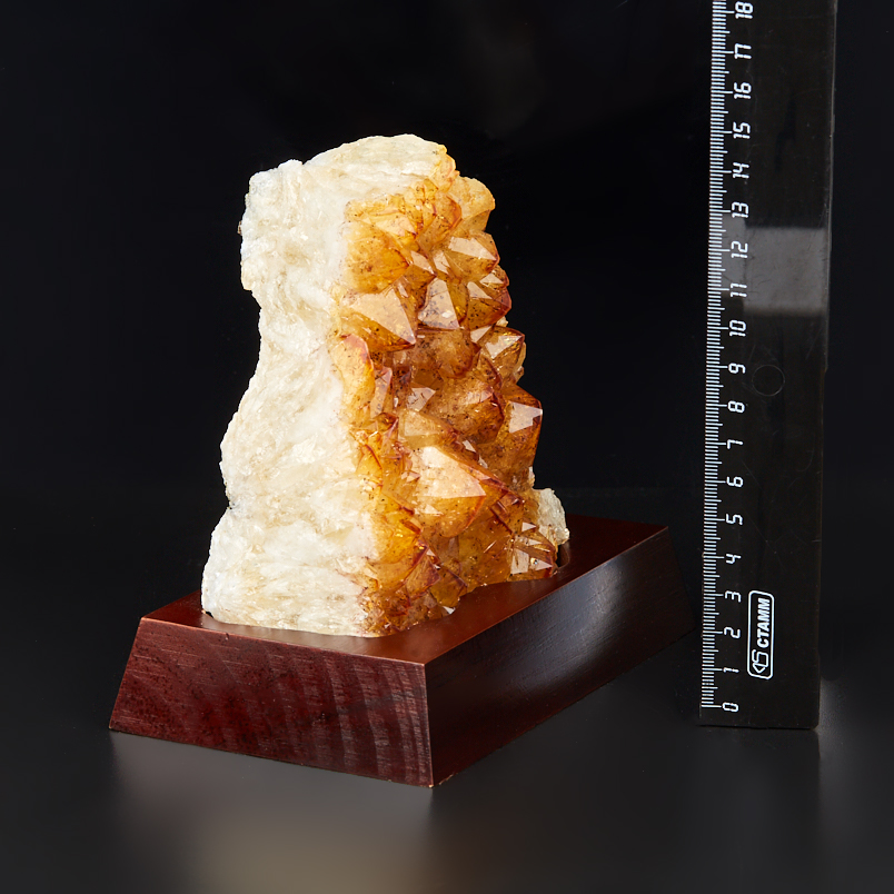 Друза цитрин Бразилия 12-16&nbsp;см (на подставке)