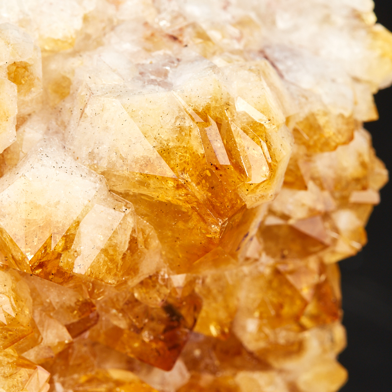 Друза цитрин Бразилия 12-16&nbsp;см (на подставке)