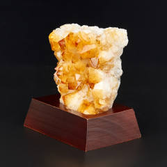 Друза цитрин Бразилия 9-12 см (на подставке)