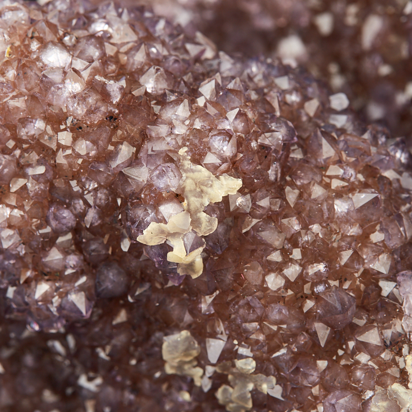 Жеода аметист Бразилия 16-20 см (на подставке)