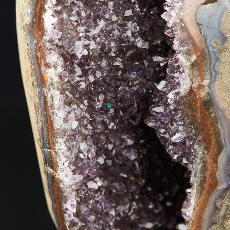 Жеода аметист Бразилия 12-16 см (на подставке)