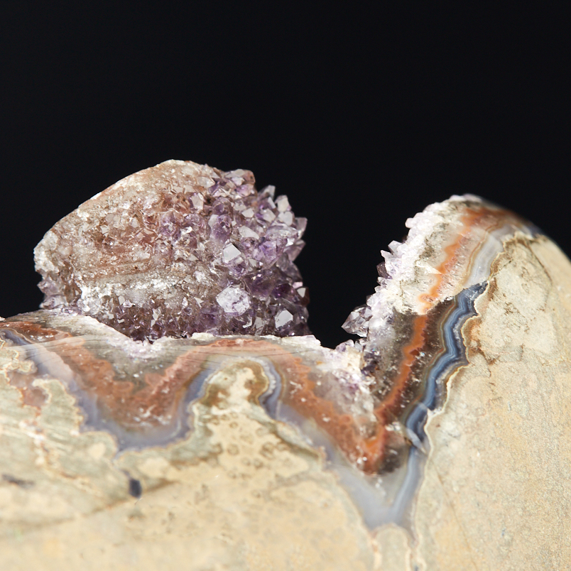 Жеода аметист Бразилия 12-16 см (на подставке)