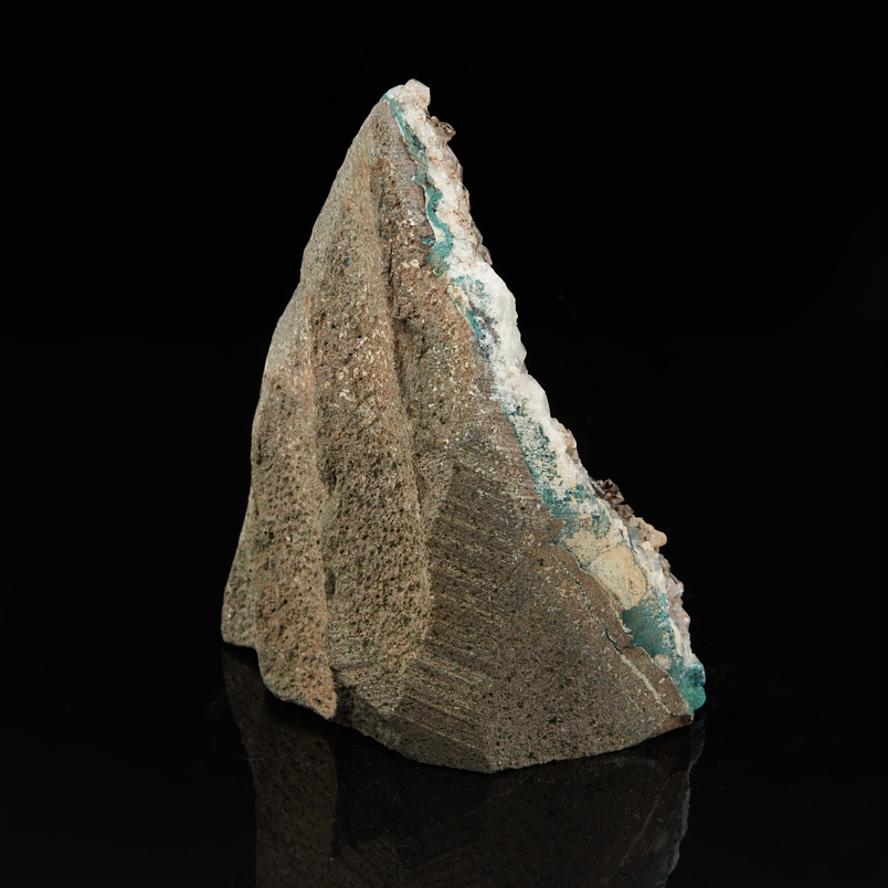 Друза аметист зелёный Бразилия 9-12&nbsp;см