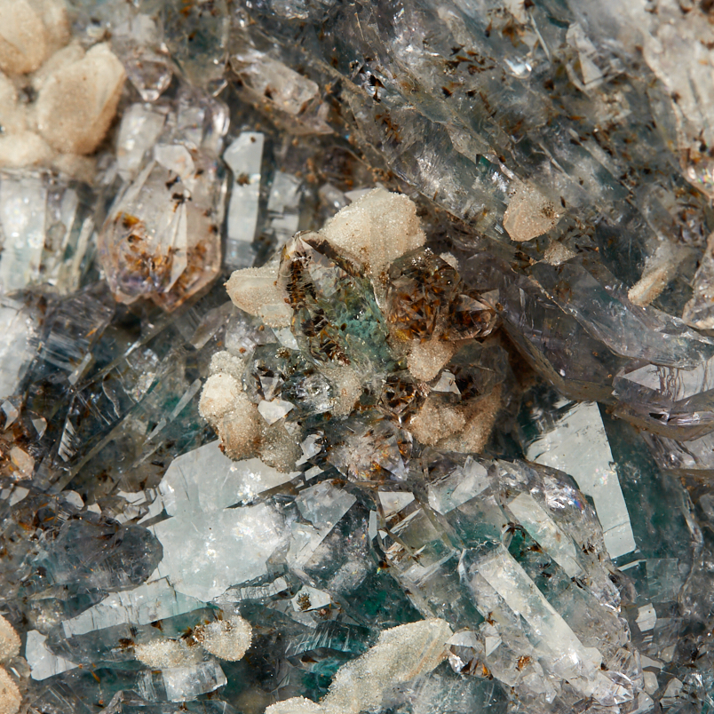 Друза аметист зелёный Бразилия 9-12&nbsp;см