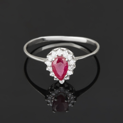 Кольцо рубин Мьянма (серебро 925 пр. родир. бел.) огранка размер 17,5
