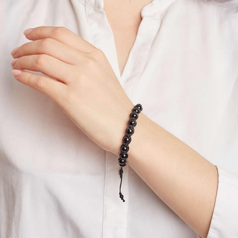 Браслет турмалин черный (шерл) Бразилия (текстиль) шамбала 6 мм 18 см (регулируемый)