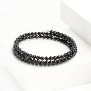 Браслет турмалин черный (шерл) Бразилия (биж. сплав, сталь хир.) пружина огранка 3 мм 18 см (регулируемый)