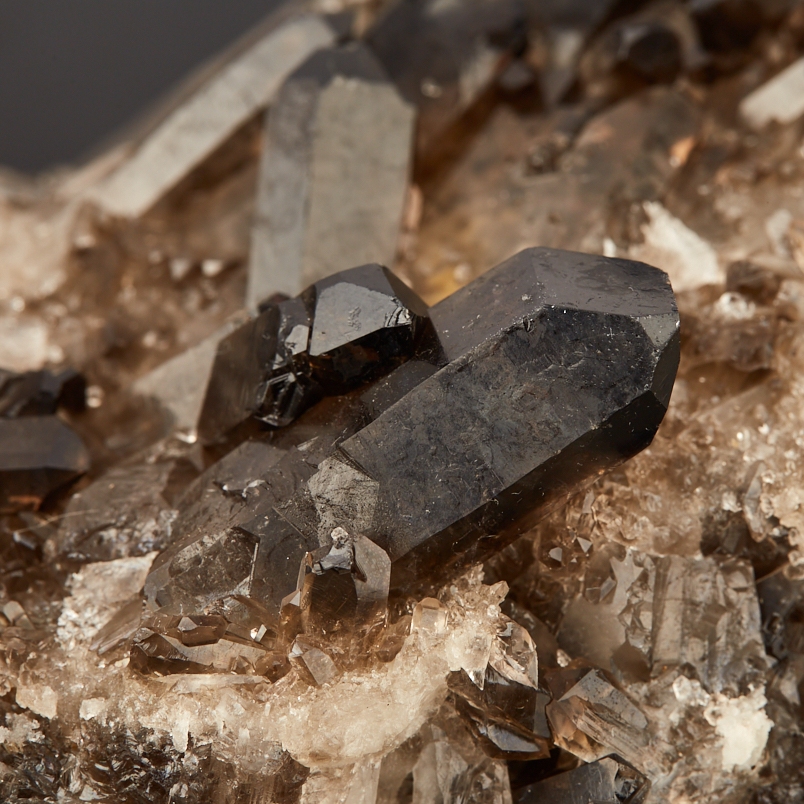 Друза раухтопаз Бразилия 16-20&nbsp;см