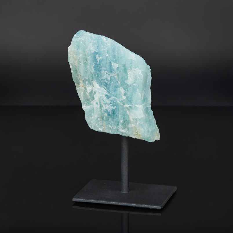 Образец аквамарин Бразилия 12-16 см (на подставке)