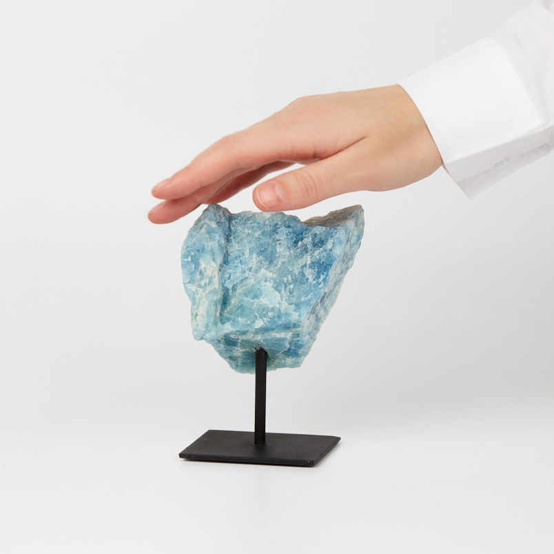 Образец аквамарин Бразилия 12-16 см (на подставке)