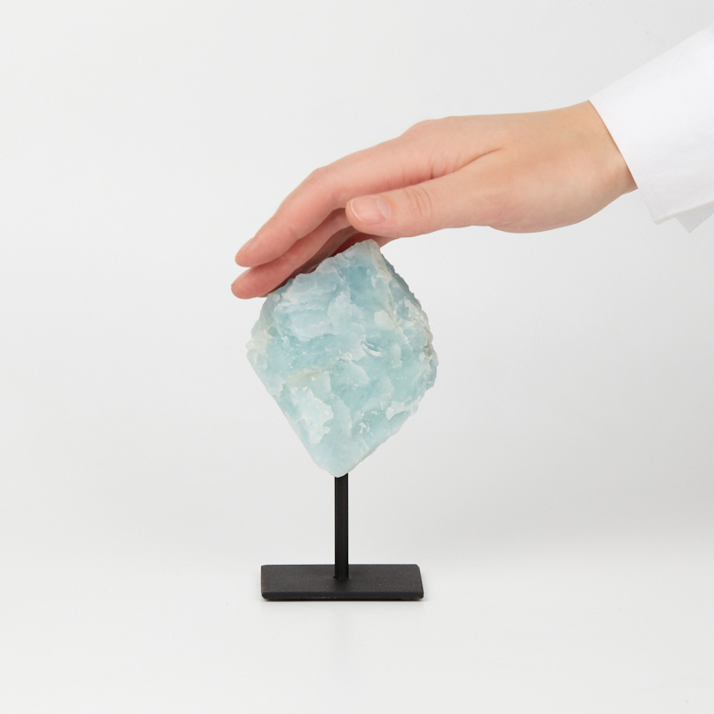 Образец аквамарин Бразилия 12-16 см (на подставке)