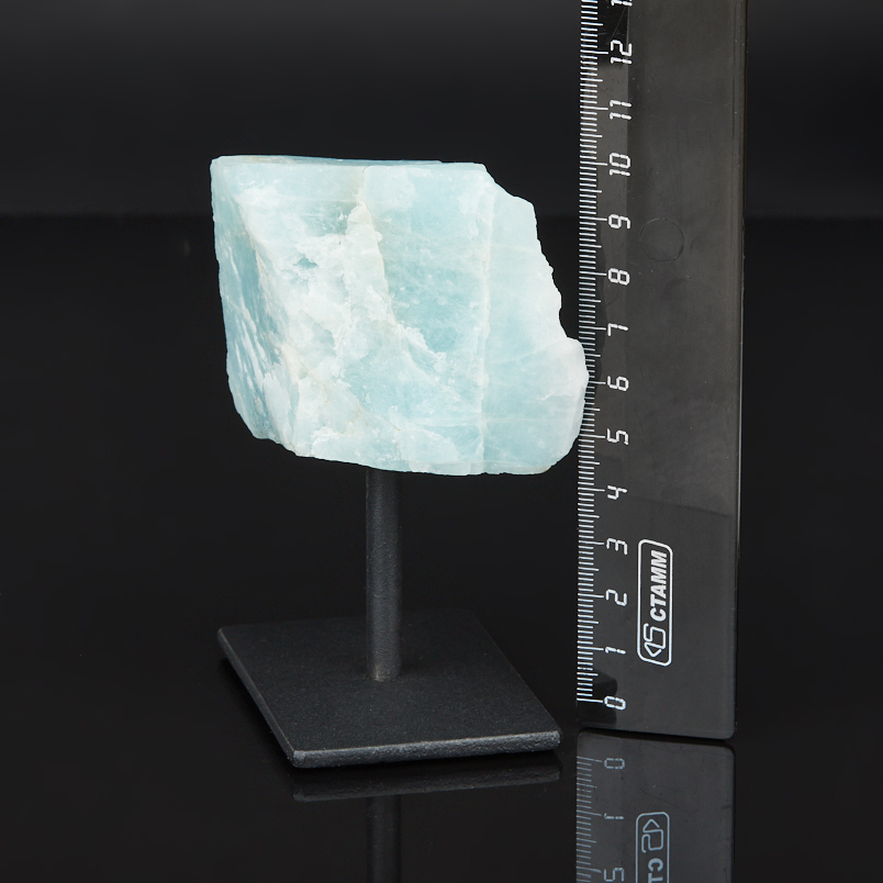 Образец аквамарин Бразилия 9-12&nbsp;см (на подставке)