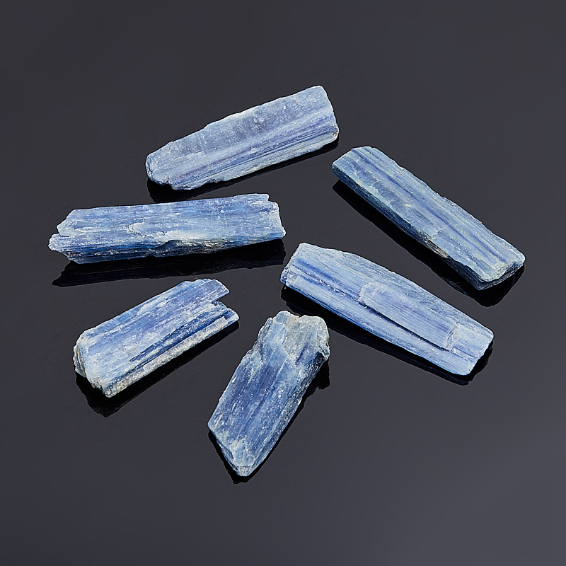 Образец кианит синий Бразилия 2-3&nbsp;см (1&nbsp;шт)